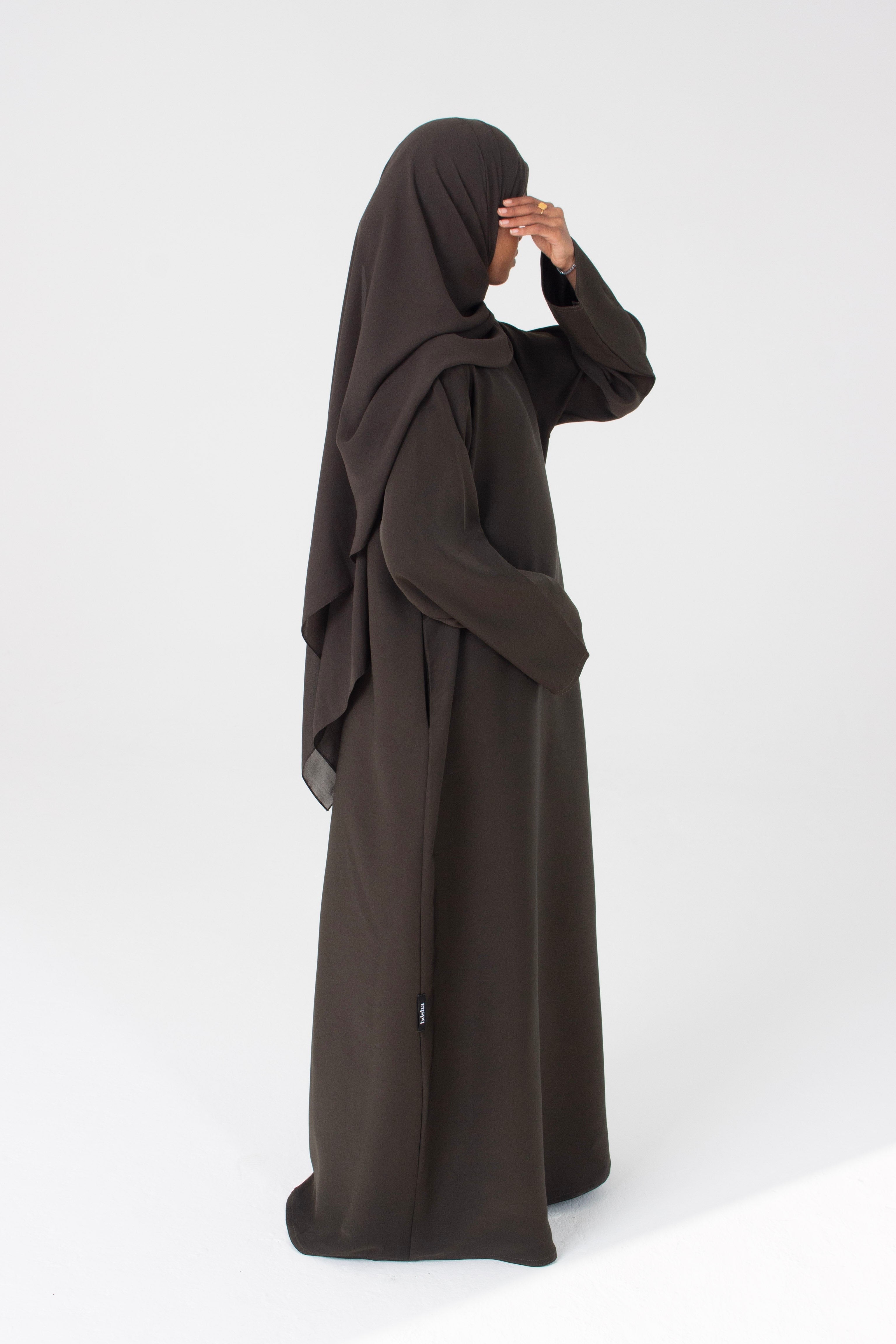 Zaytun زيتون Closed Abaya