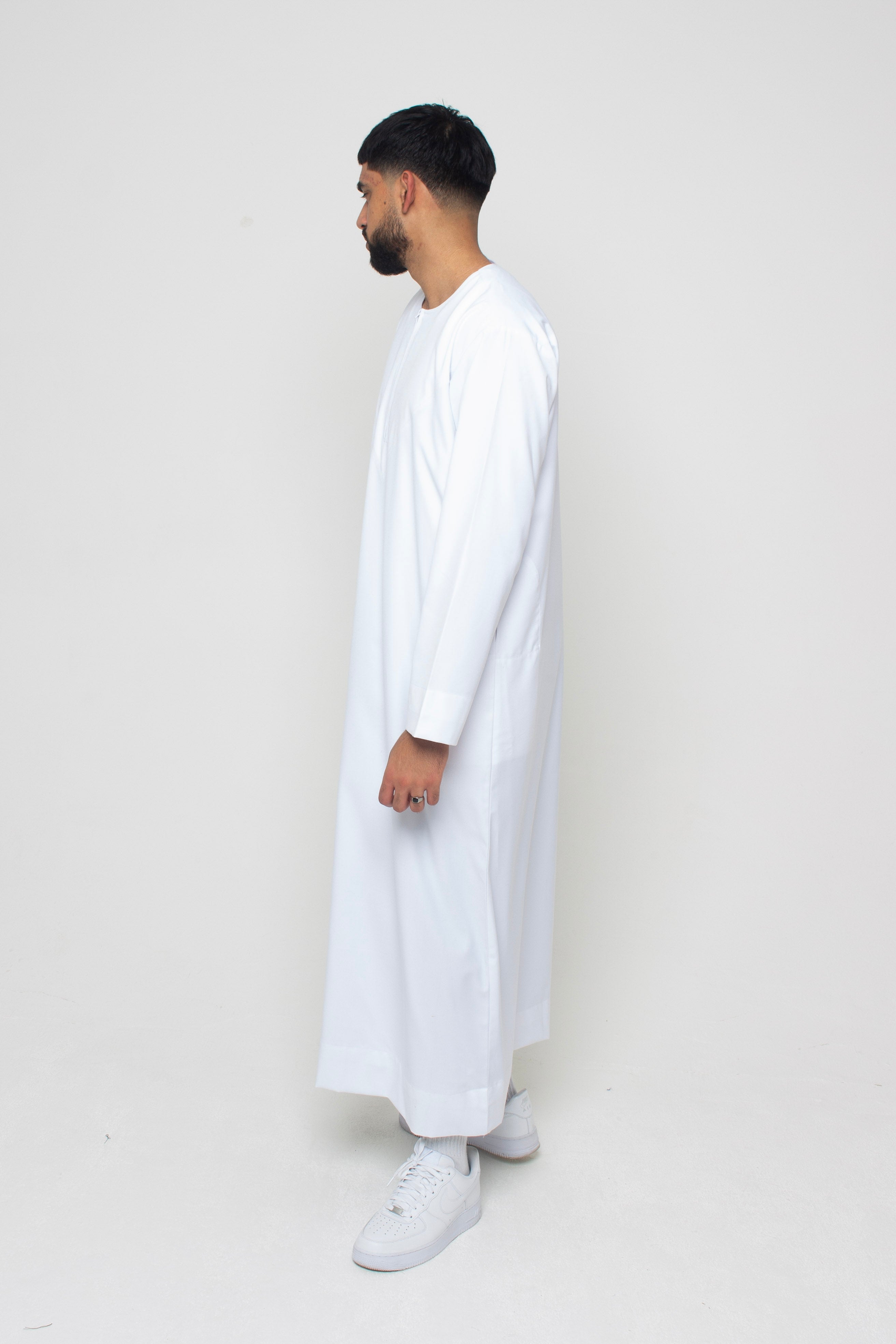 White Emirati Thobe