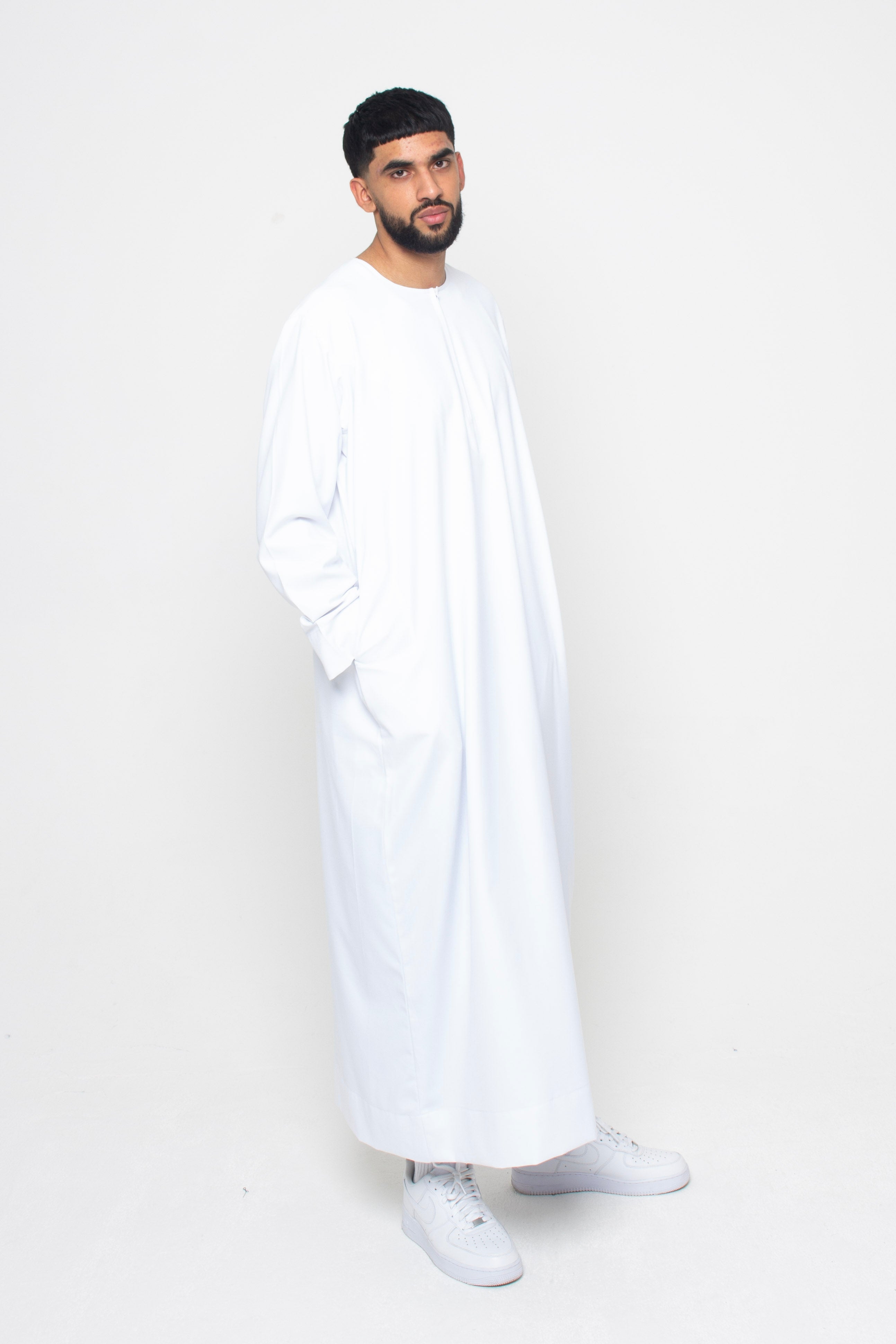 White Emirati Thobe