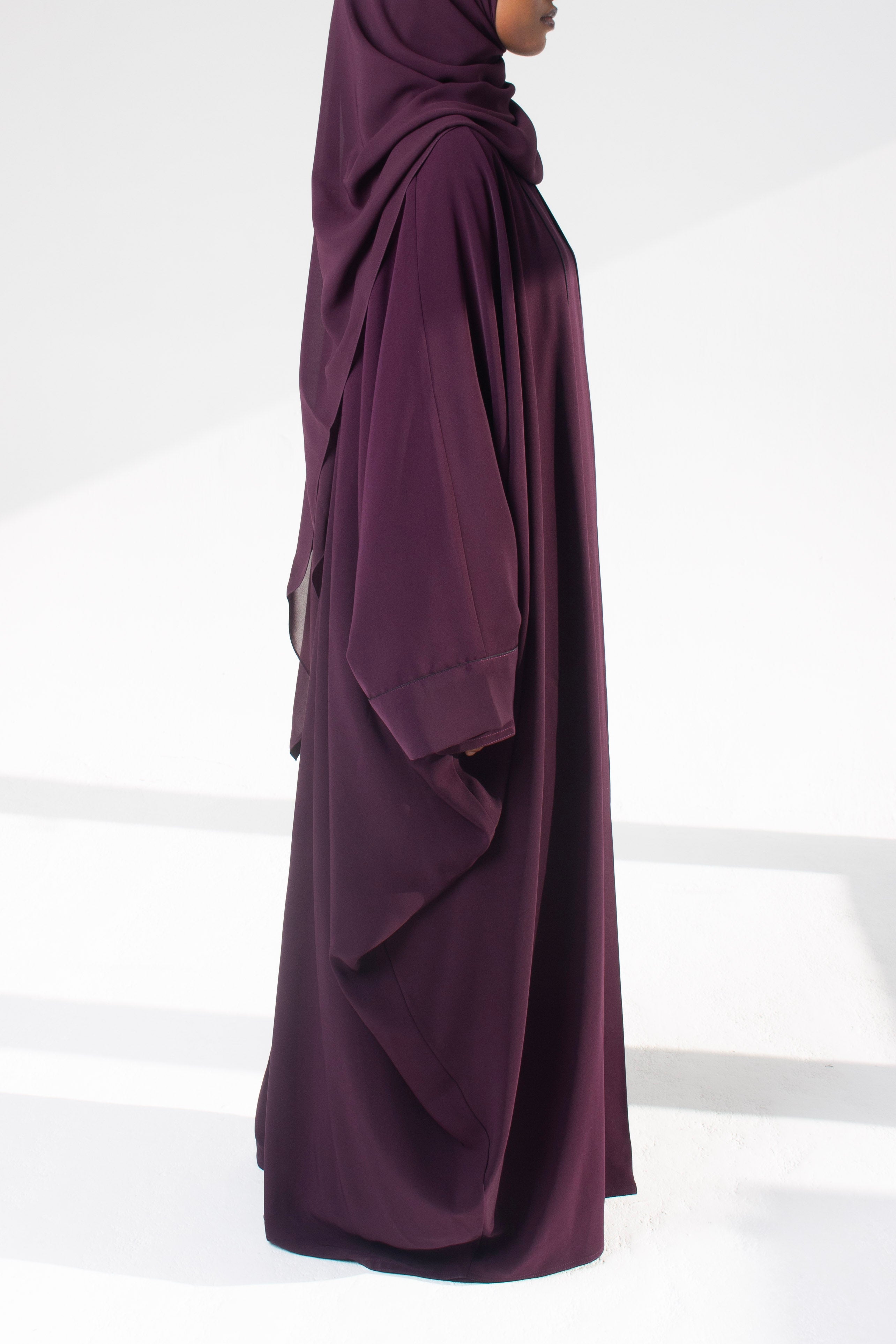 Grape Open Abaya