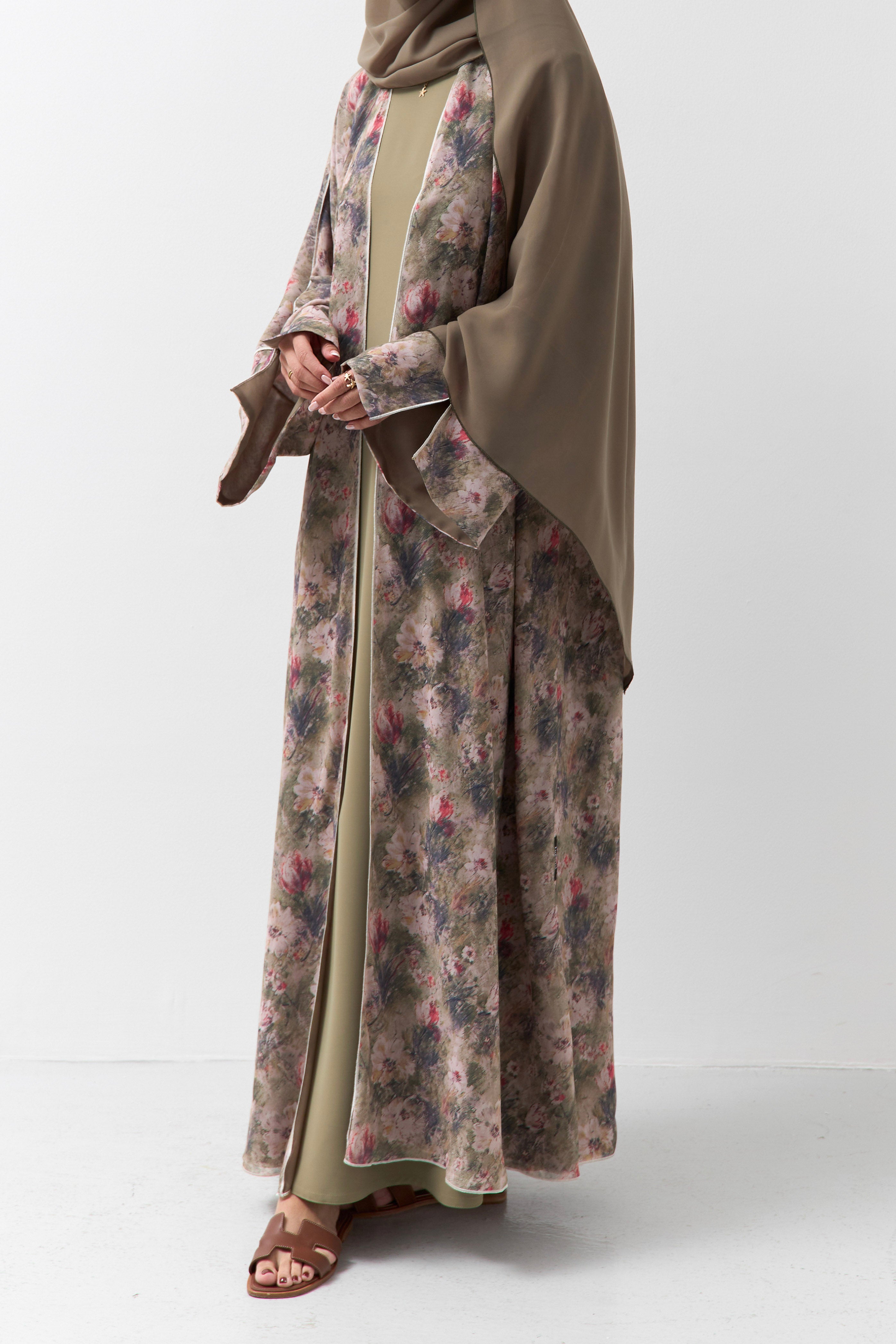 Wild Meadow Printed Reversible Abaya