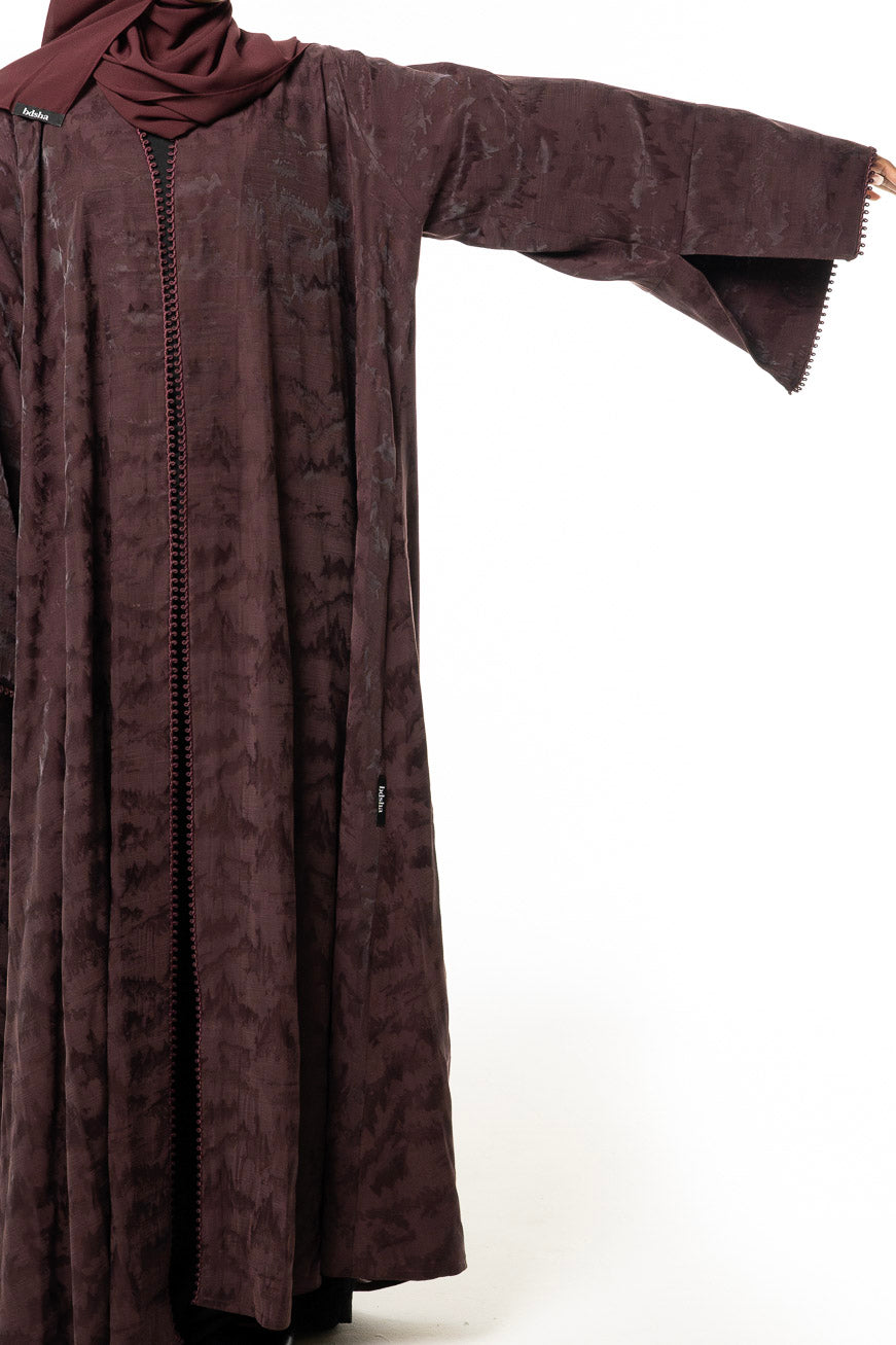 Burgundy Textured Trim Abaya