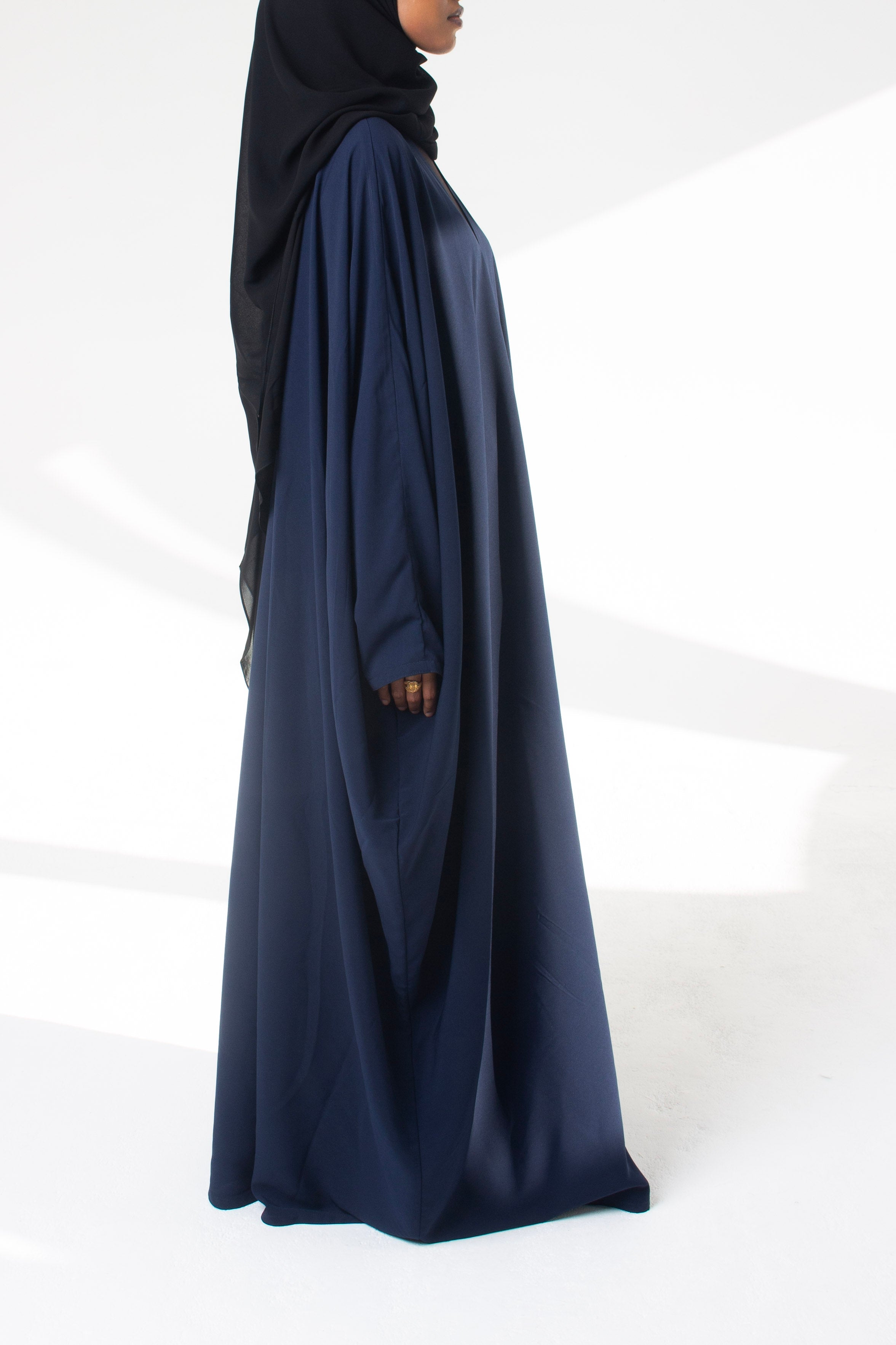 Navy Essential Open Abaya