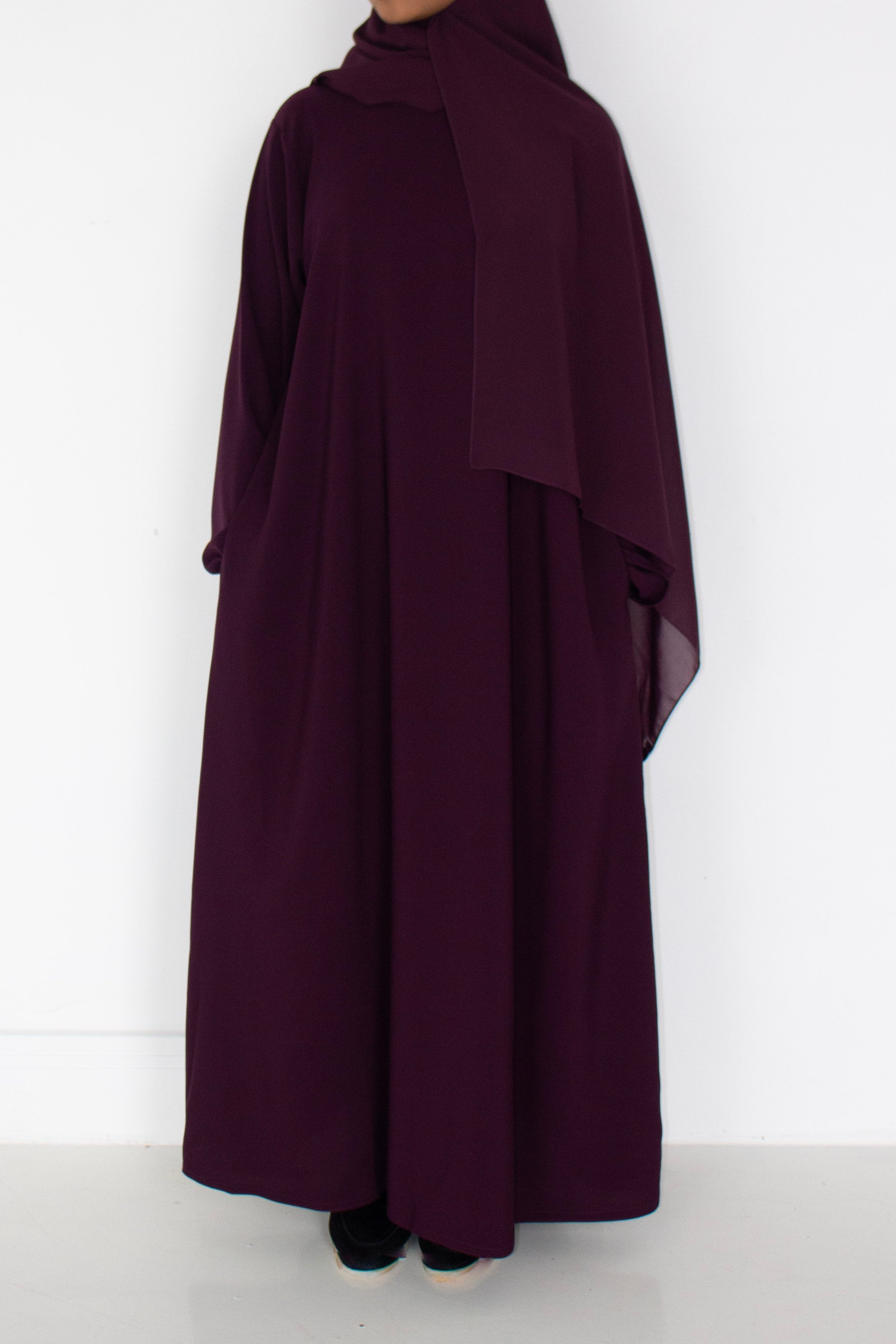 Grape Closed Abaya