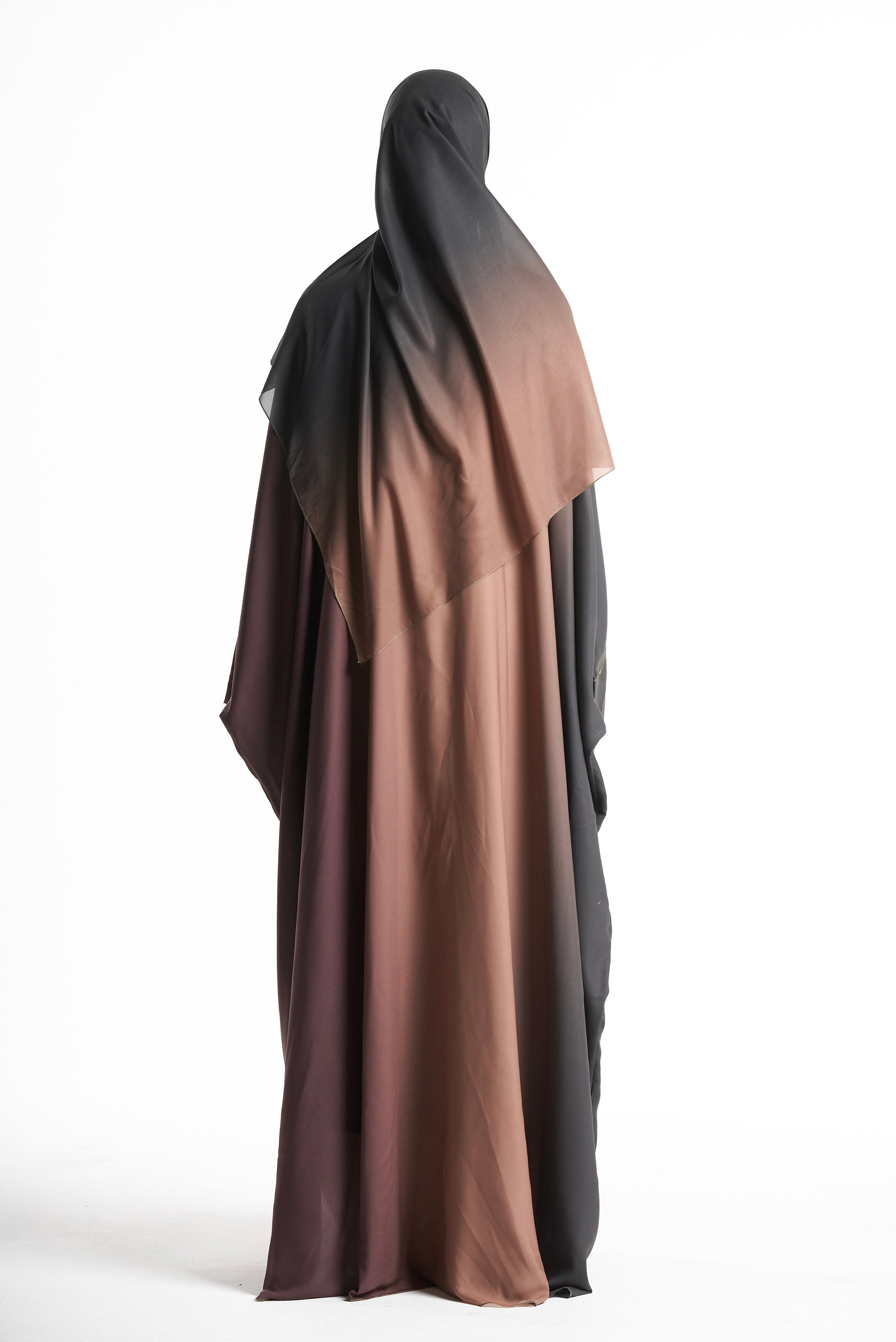 Sahra صحراء