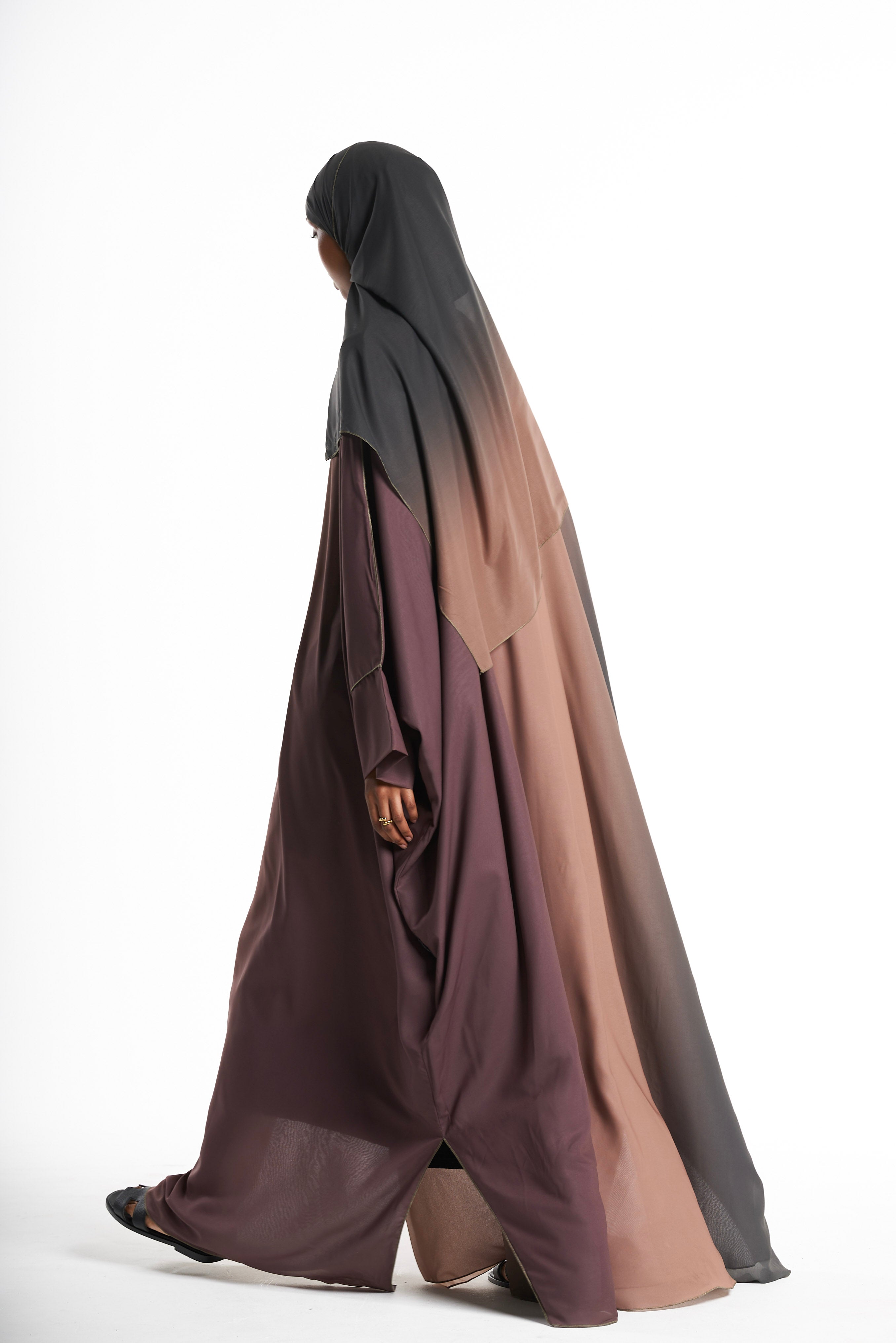 Sahra صحراء